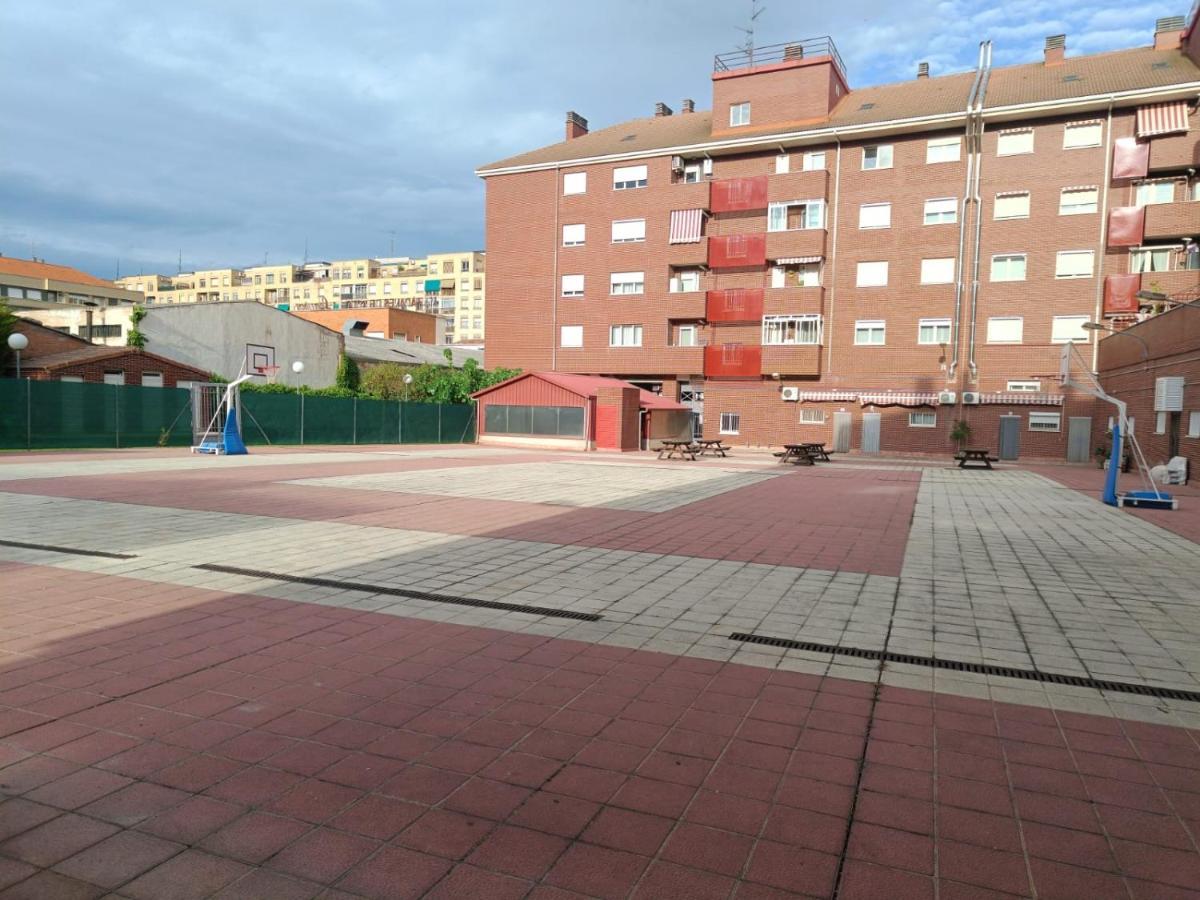 Pool And Confort 3 Habitaciones Y Garaje By Apartamentos Logrono Luaran gambar