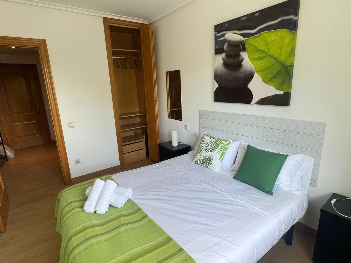 Pool And Confort 3 Habitaciones Y Garaje By Apartamentos Logrono Luaran gambar